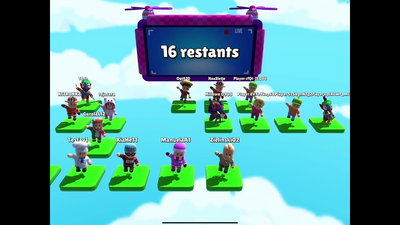 ￼ Je joue à Stumble Guys et je me fais beaucoup mal ￼