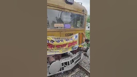 Inauguration of 8:50 Tarakeswar–Howrah local with coconut.
