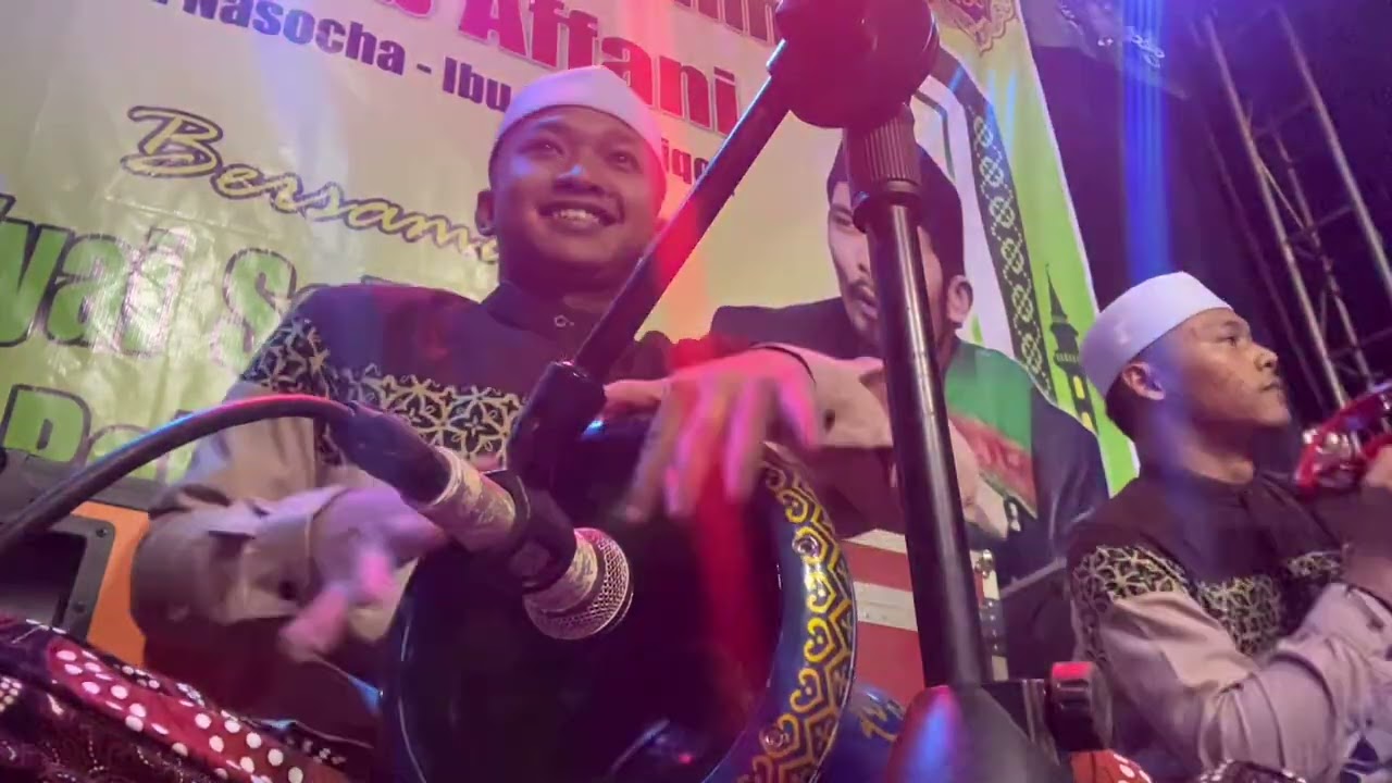 PADANG BULAN SLUKU SLUKU BATOK LANTUNAN MUTIARA