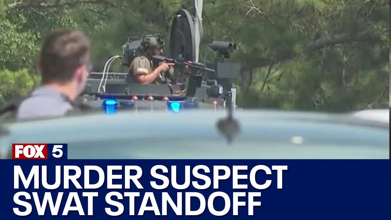 Man dead, killer on the run | FOX 5 News - YouTube