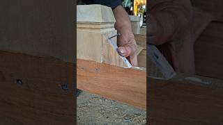 Pemasangan siku sudut penguat kaki lemari #woodworking #diy #tips #tools #tricks