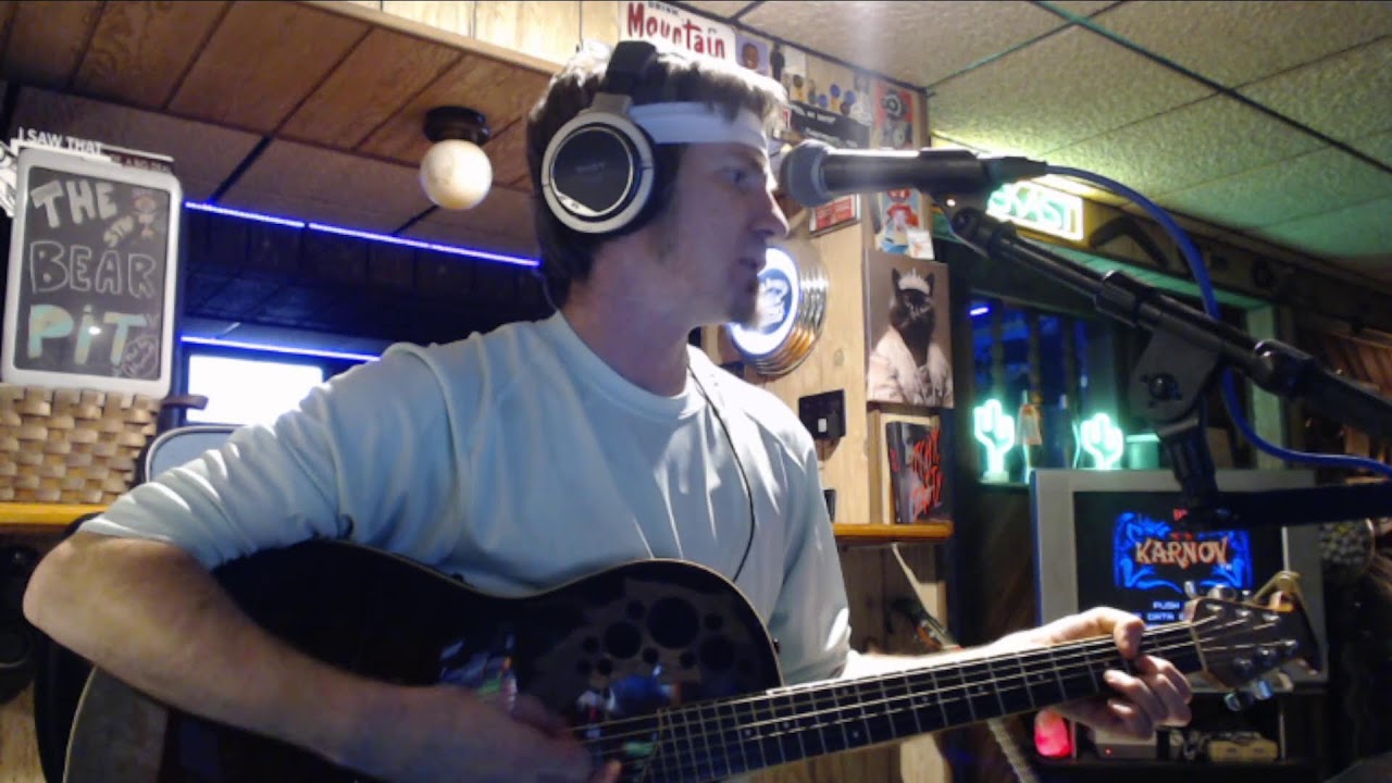 25% of all SUBS!!!!!! I live again Hot CnC Action + Acoustic Songs
