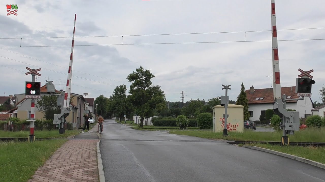 Železniční přejezd Hrdějovice #1 [P6095] - 10.6.2023 / Czech railroad crossing