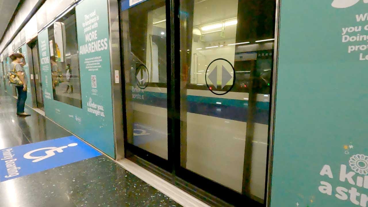 Singapore MRT ride from Tampines East to Tampines West train station 2 of 2