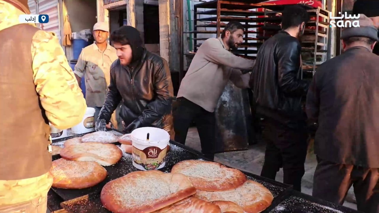 رغم الدمار.. أهالي مدينة كفرنبل بريف إدلب يحيون رمضان بعد رحلة نزوح طويلة