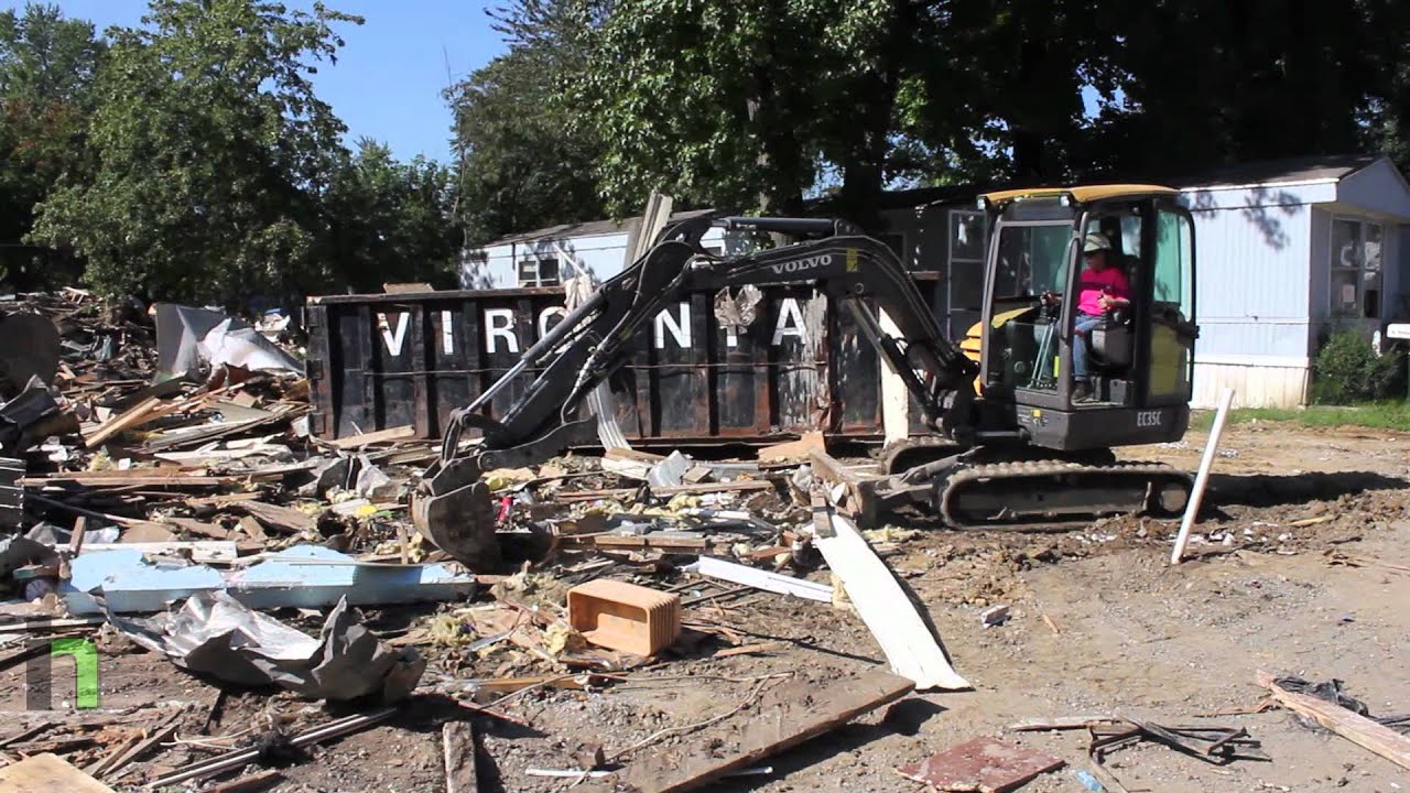 Demolition at Holly Acres mobile home park in Woodbridge, VA YouTube