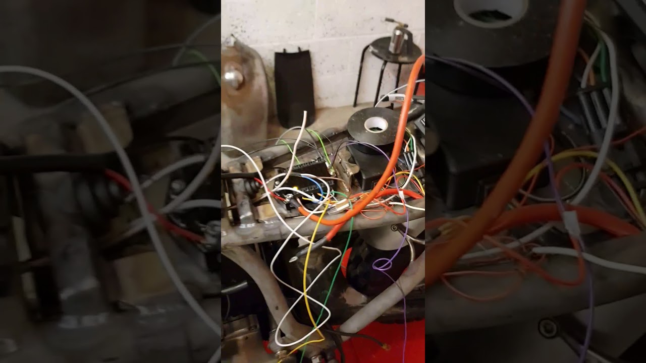 Motogadget M Unit - YouTube