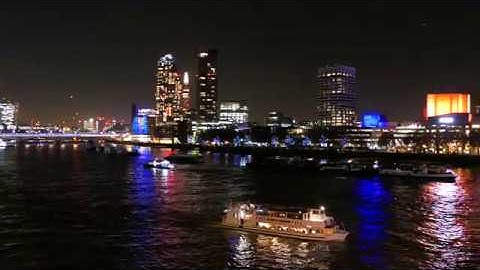 Repost - Panasonic LX15 (LX10) Low Light Test - Waterloo Bridge - River Thames - Nighttime - 4K