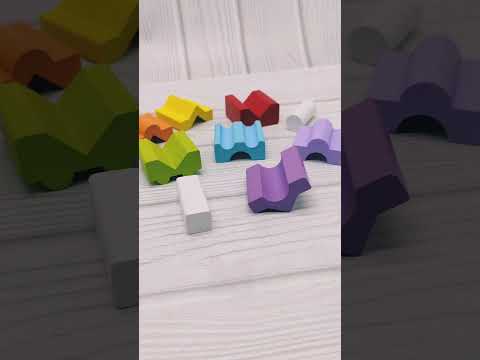 Дерев'яна пірамідка будиночок сортер 8 елементів для розвитку моторики малюка, видео 1