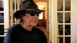 Miniatura del video "Tony Joe White "Who You Gonna Hoodoo Now?" (Track Commentary)"