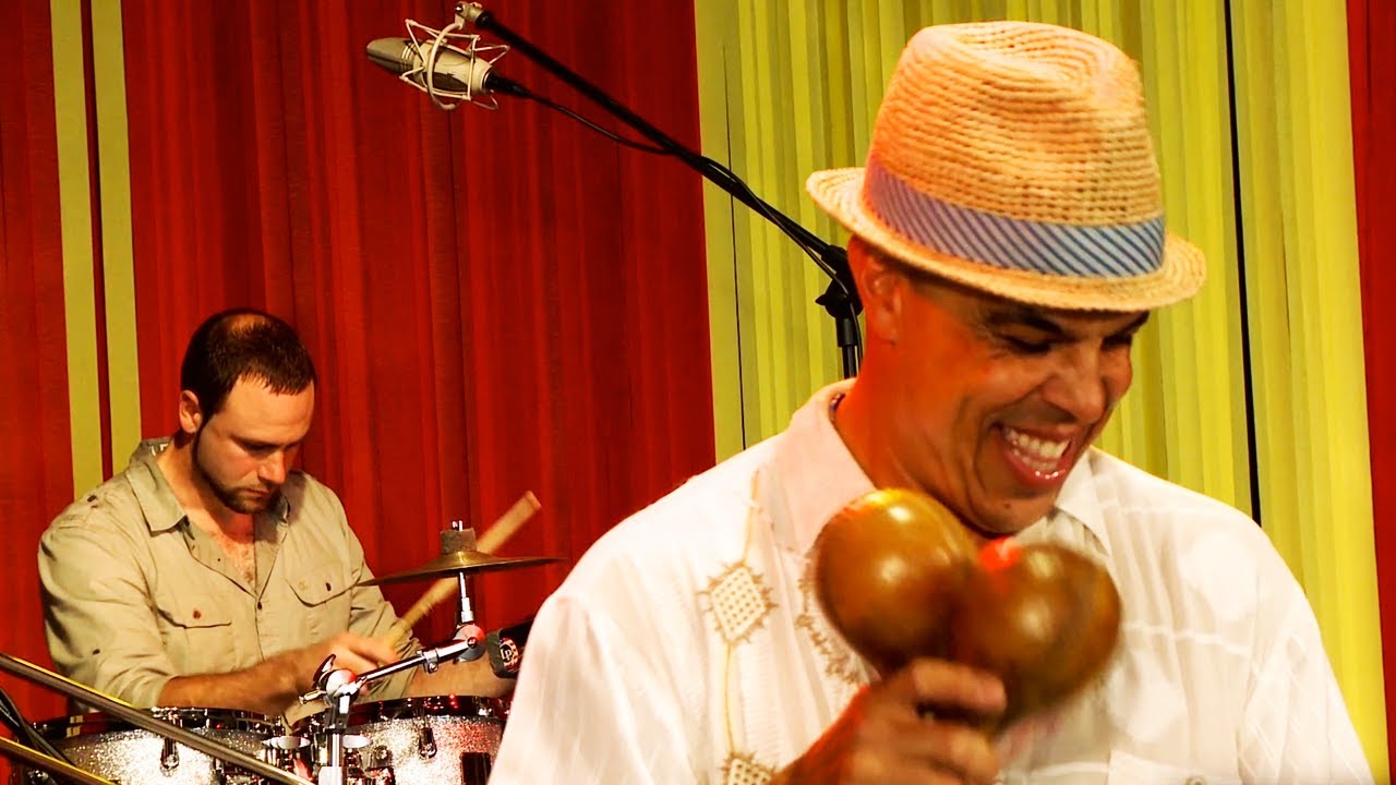 Guarda BAMM.tv Presents: Jesús Díaz Y Su QBA - "Dime Si Te Gusta" su YouTube Guarda BAMM.tv Presents: Jesús Díaz Y Su QBA - "Dime Si Te Gusta" su YouTube