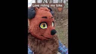 Love riding my bike 🤎 #furry #fursuiters #fursuit #furries #bike #biking #kuopio #Piäkaupunki