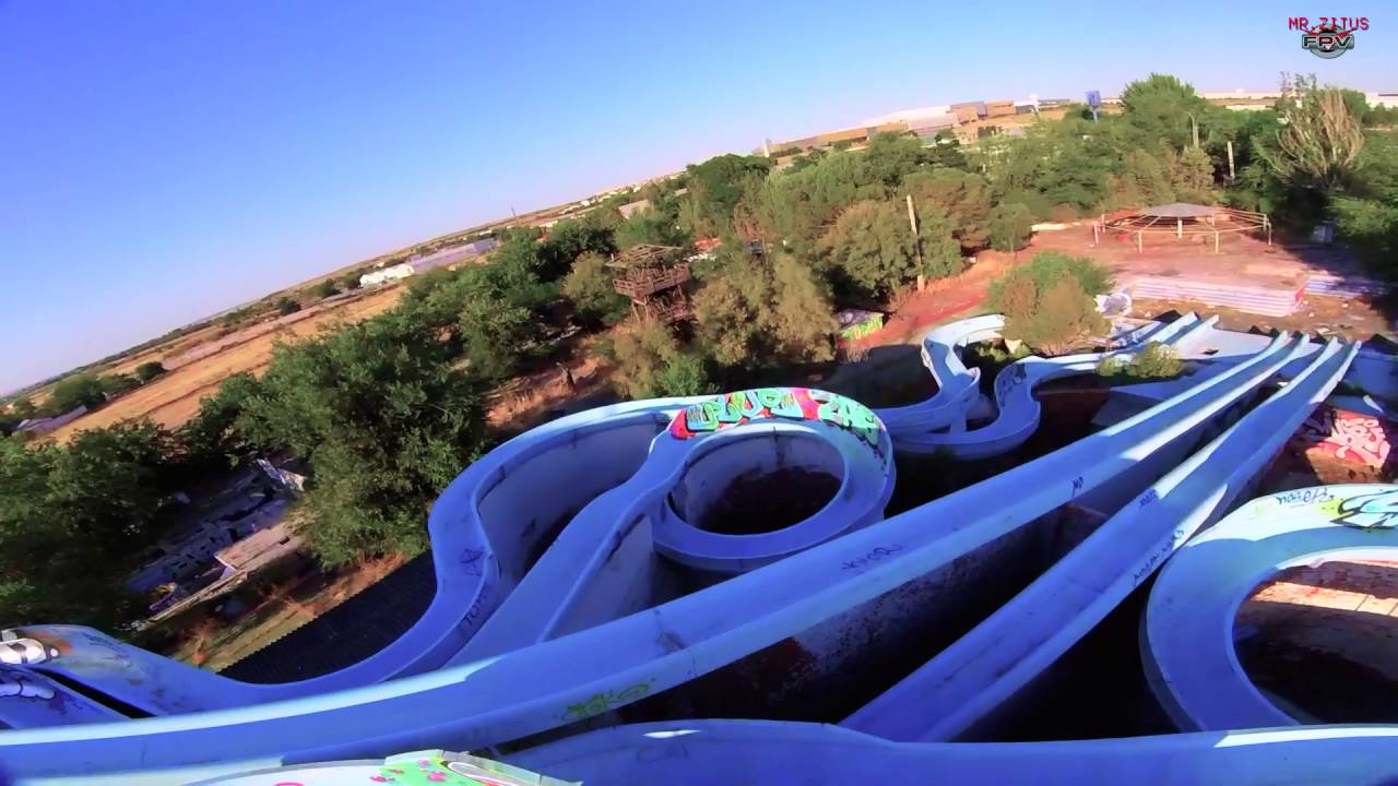 Abandoned Waterpark - Mr.Zitus FPV