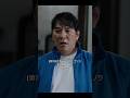 『相撲リベンジ』— 屈辱と闇の中から横綱への道へ