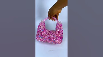 Bead bag- handmade with love for the Pink girlies🌸✨#handmade  #beadbag #diy #beads