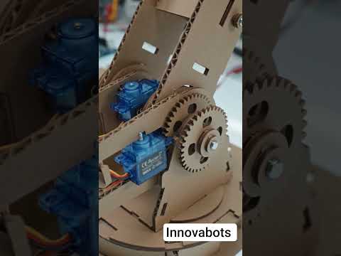 brazo robótico con servomotores y Arduino uno 🕹️🎮 #diy #maker #arduino