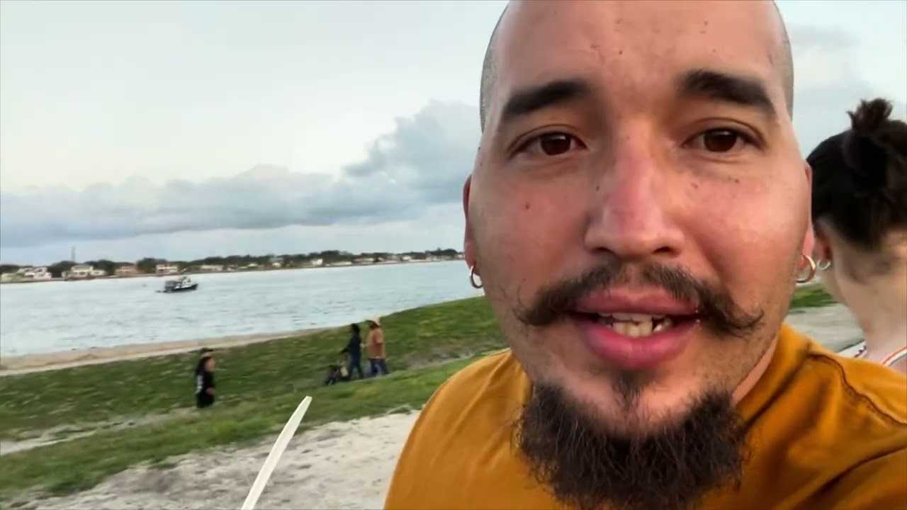 St Agustin for Jesley’s 29 birthday and we got a puppy ( Gus )