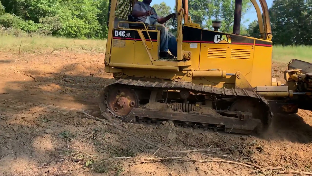 CATERPILLAR D4C For Sale