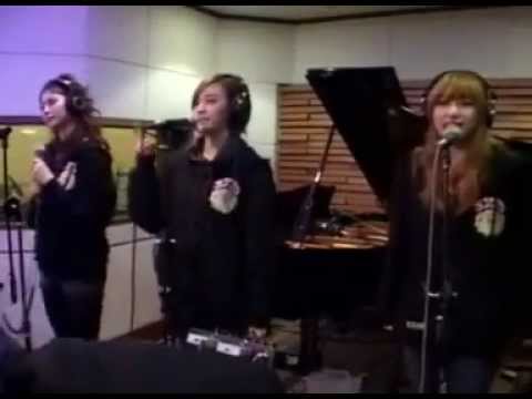 120306 EXID - Whoz That Girl