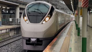 E657系カツK14編成が北千住駅1番線を通過するシーン(2025.9.5.8:38)