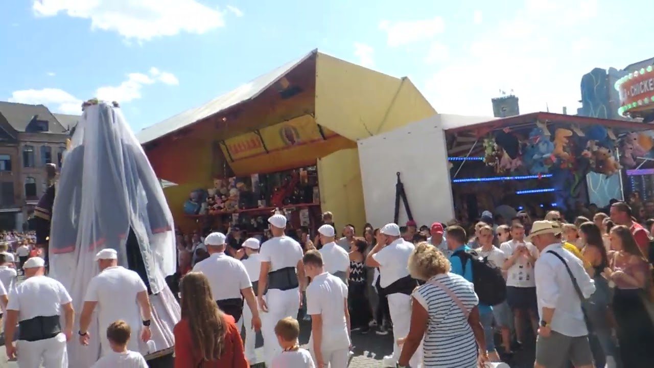 Ducasse d'Ath 2022 (2) : monsieur et madame Goliath