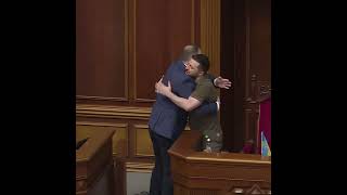 Powitanie Andrzeja Dudy W Ukraińskim Parlamencie