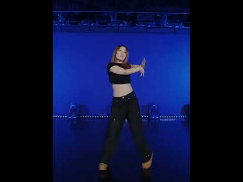 XIAOXIAO肖肖老师💫POP DANCE课堂 🎵：JENNIE，CHILDISH GAMBINO，KALI UCHIS - DAMN RIGHT#SDT_Dance #北京街舞 #成人...