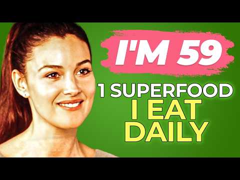 Video thumbnail: Monica Bellucci Reveals Her Diet & Superfood She Indulges In!