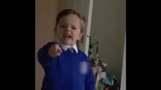 Kid threatens to uppercut Santa