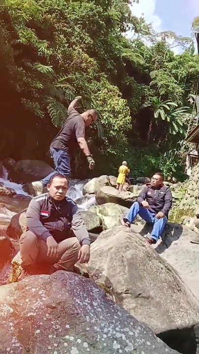 cerita kami di lembah batu #family #story #wisata #wisataalam #shortvideo #Ngupipay