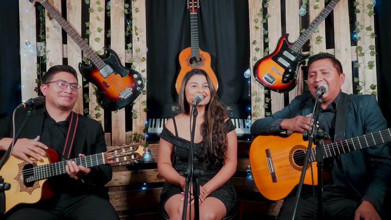 Con El CORAZON del ECUADOR MILENA ANDRADE en CANTANDO con EL VIEJO LUCHO