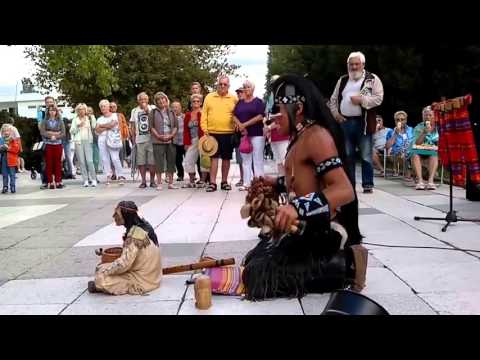 Lakota Dream Song - Street Performance
