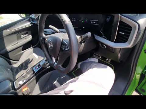 Vauxhall Mokka-e charging