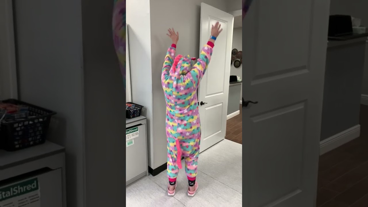 Ringing the chemo bell in a unicorn onesie ✨💖🦄🦄🦄🦄 - a happy memory 