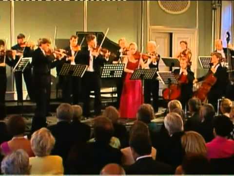 Julia Fischer - Bach - Concerto for 3 Violins in D major, BWV