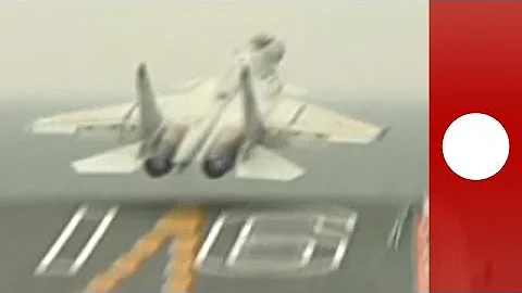 China: First display of 'Flying Shark' Jet Fighter, Shenyang J-15-555 aircraft - DayDayNews