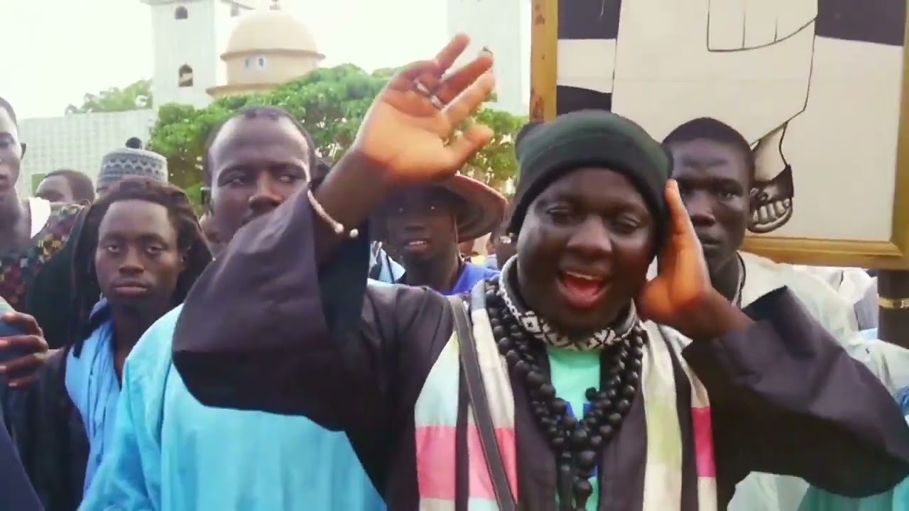 Omar Zikroulla Sam Fall Clip Officiel pambal production Magal Touba 2023