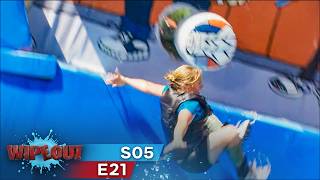 No Hipsters Allowed Here! | Wipeout USA | Season 5 Episode 21