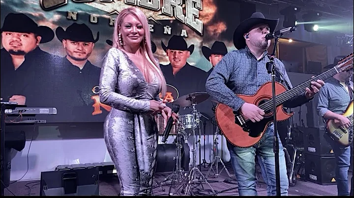 Marisol Terrazas de Horscopo de Durango Canta con ...