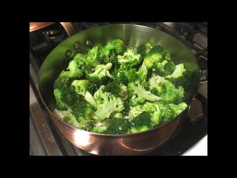 Easy Perfect Steamed Broccoli