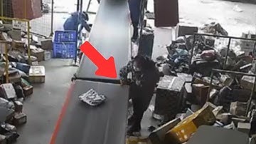 😱CONVEYOR BELT ACCIDENT