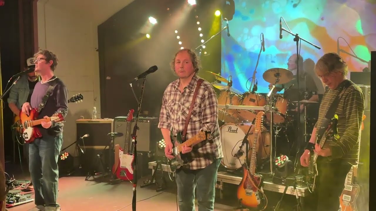 Chapterhouse - Mesmerise (live 2026) - YouTube