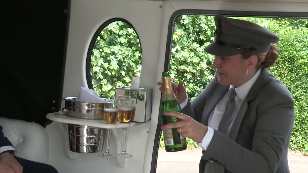 Vintage Wedding Car Hire Bristol | Abacus Wedding Cars 