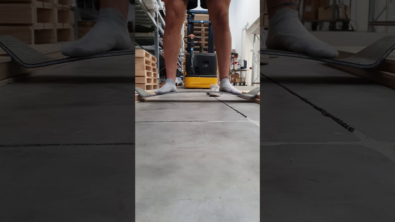 DIY carbon fiber mountain board flex test