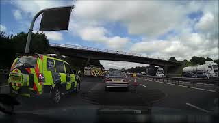 999 blue light run through very heavy traffic - 7 mins to travel less than a mile