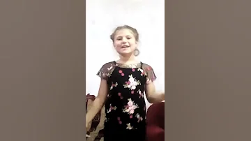فتاه تغني يا مرسال المراسيل 
