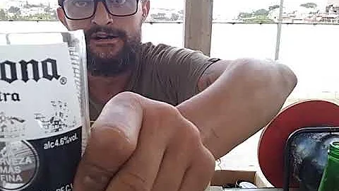 Como corta garrafa de Corona?