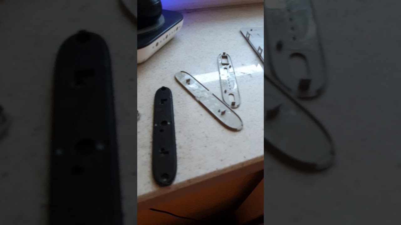 Samsung wireless power bank 10000 mA inside