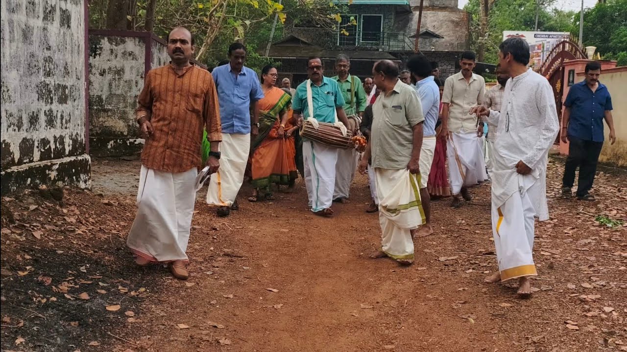 ത്യാഗരാജ സ്വാമികളുടെ സ്മരണയുമായി ചെമ്പൈഗ്രാമവീഥികളിലൂടെ ഉഞ്ചവൃത്തി ചടങ്ങുകൾ കാണാം#thyagaraja#chembai