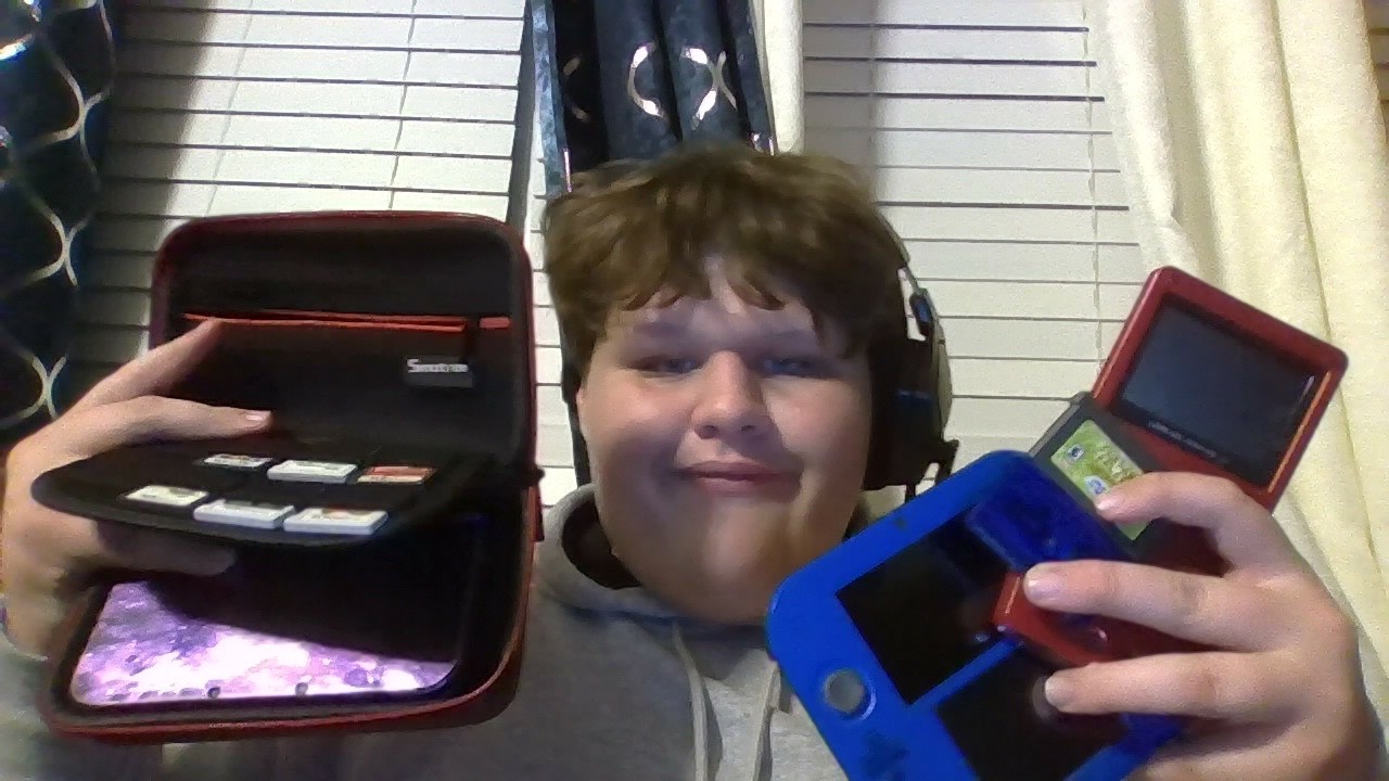 ASMR retro gaming store
